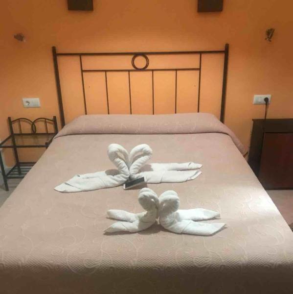 Hostal Malia Conil De La Frontera Buitenkant foto